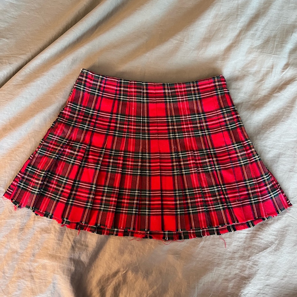 Brandy Melville plaid skirt